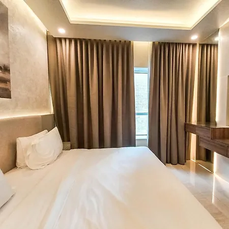 Royal Home Abu Dhabi Exterior photo
