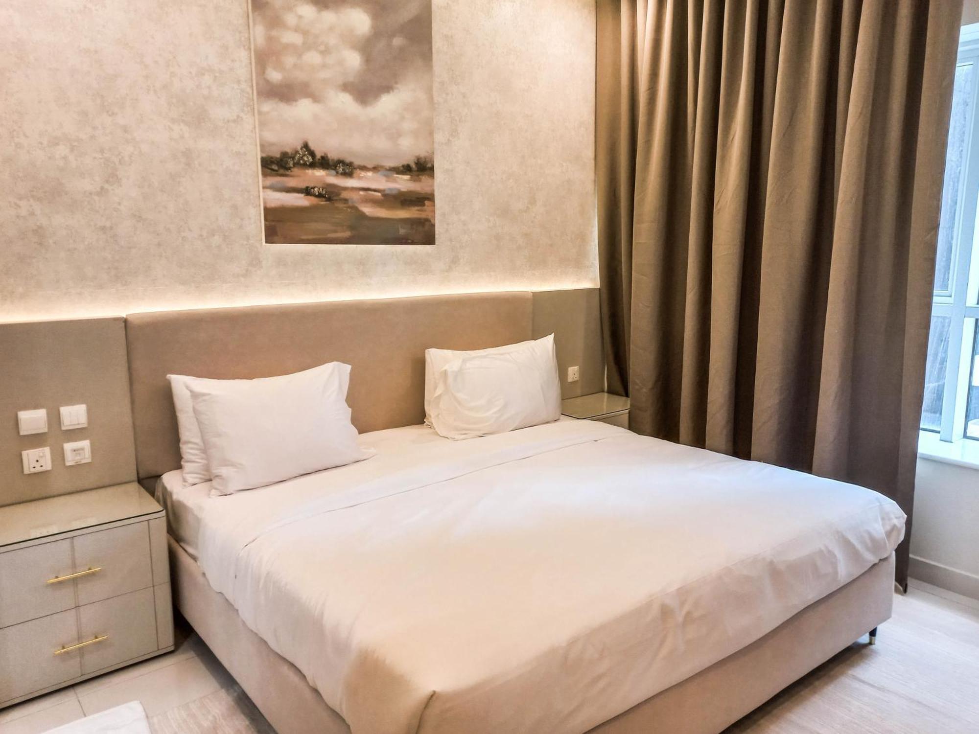 Apartment Royal Abu Dhabi